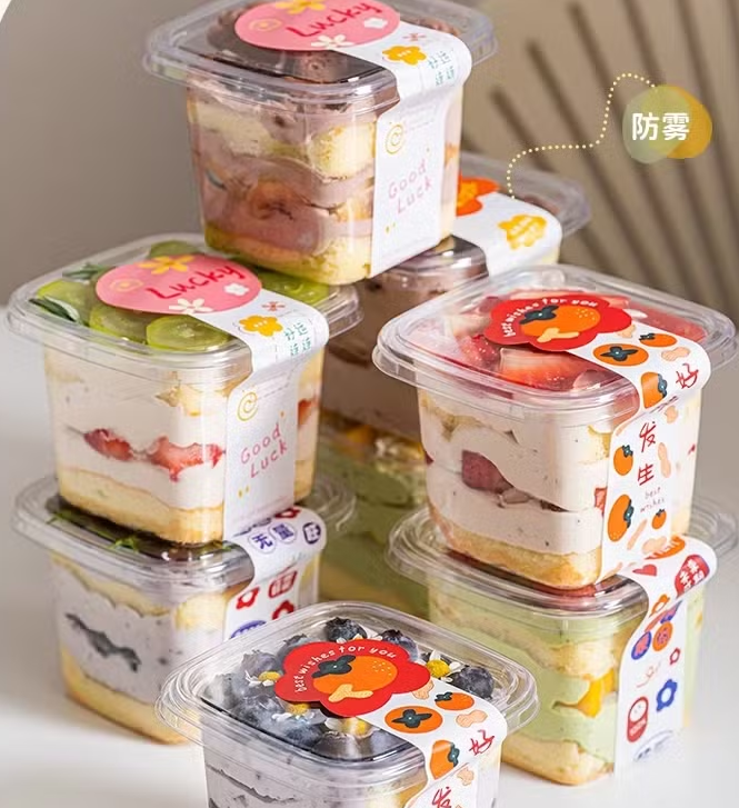 Khay Thực phẩm PS có giải phóng các hóa chất độc hại khi tiếp xúc với thực phẩm nóng so với Khay Thực phẩm PET không?